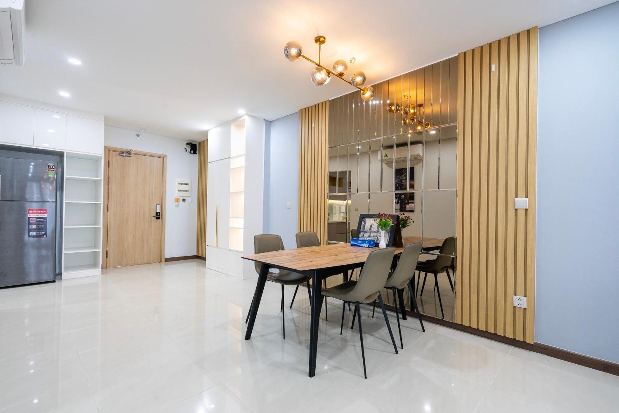 Ho Ha Do Quan 10 3br 2wc 2114 Căn hộ TP. Hồ Chí Minh